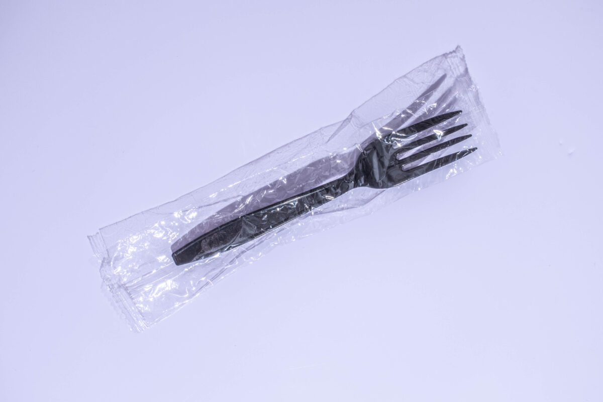 โรงงานผลิตช้อนส้อมพลาสติก โรงงานฉีดพลาสติก ช้อนส้อมรับประทานอาหาร ส้อมพับ